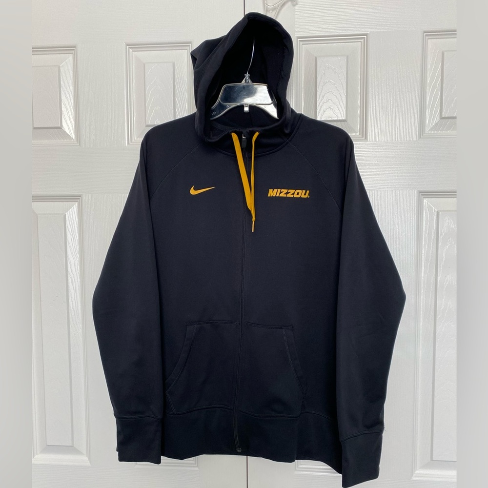 Women’s Nike Therma Fit XL zip up MIZZOU hoodie